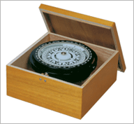 Запасной компас MR-150 в деревянном боксе